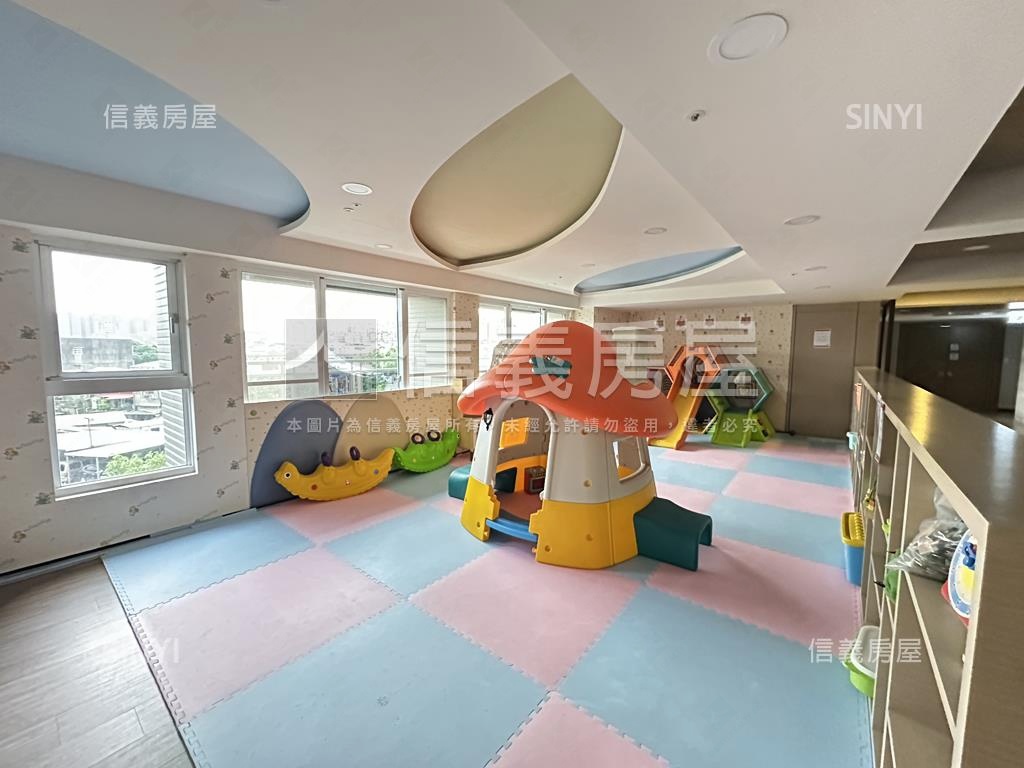金賀超級城市兩房車位房屋室內格局與周邊環境
