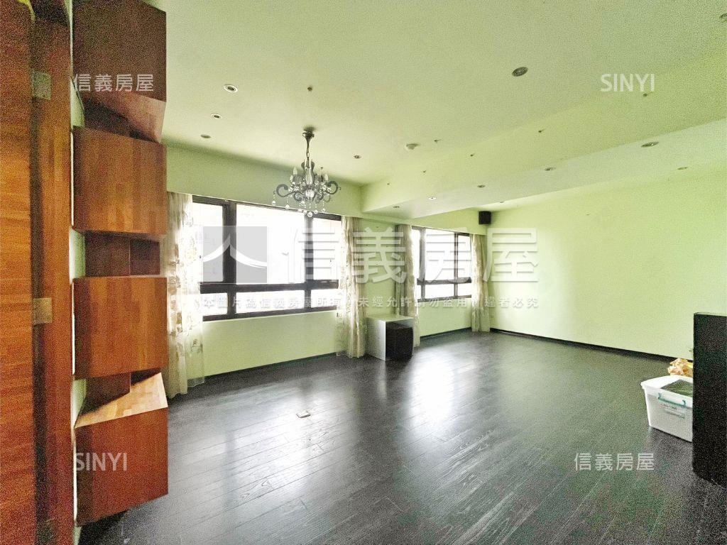 稀有摩納哥美景屋房屋室內格局與周邊環境