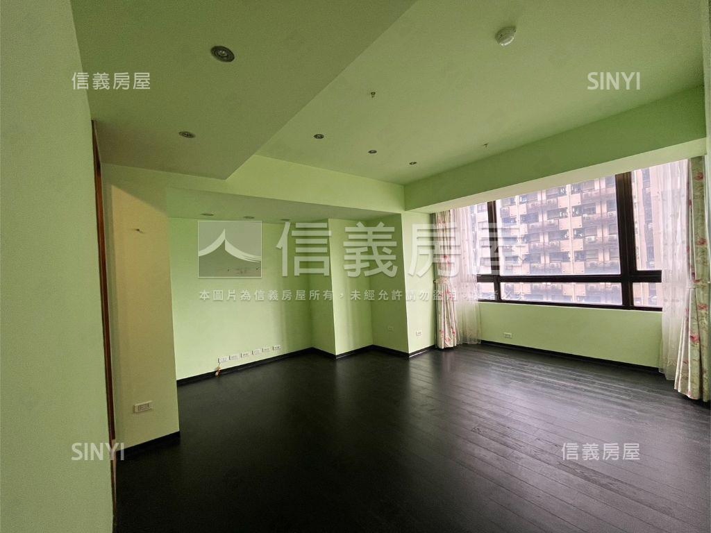 稀有摩納哥美景屋房屋室內格局與周邊環境