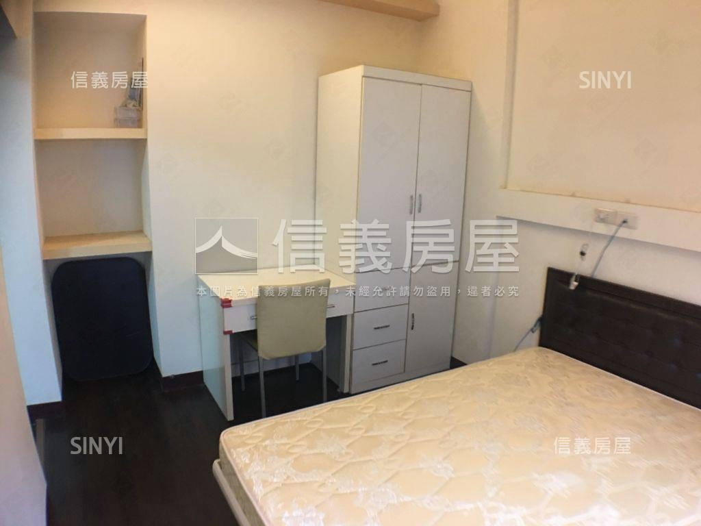 北區稀有電梯收租四套平車房屋室內格局與周邊環境