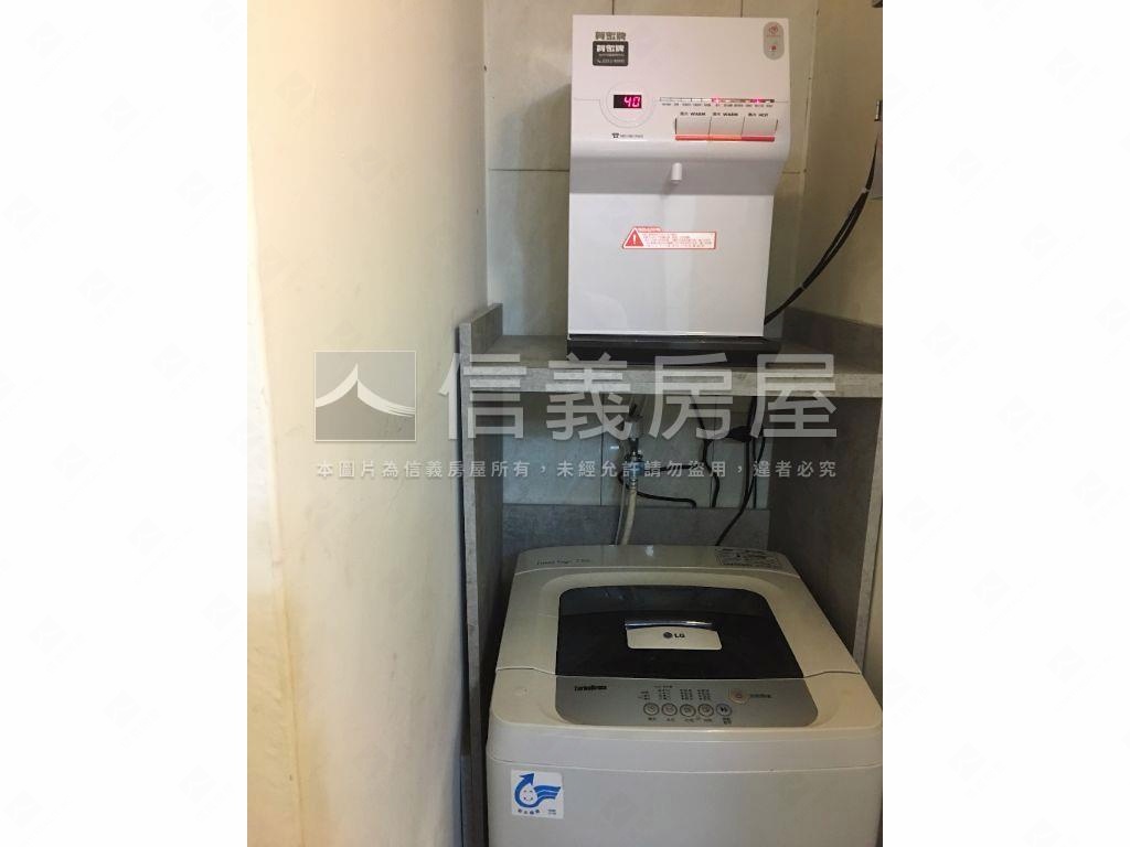 北區稀有電梯收租四套平車房屋室內格局與周邊環境