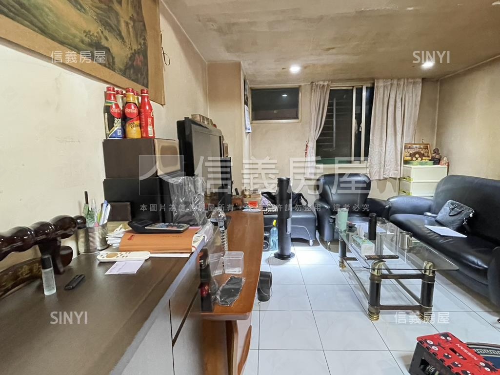成泰路薪關渡三房房屋室內格局與周邊環境