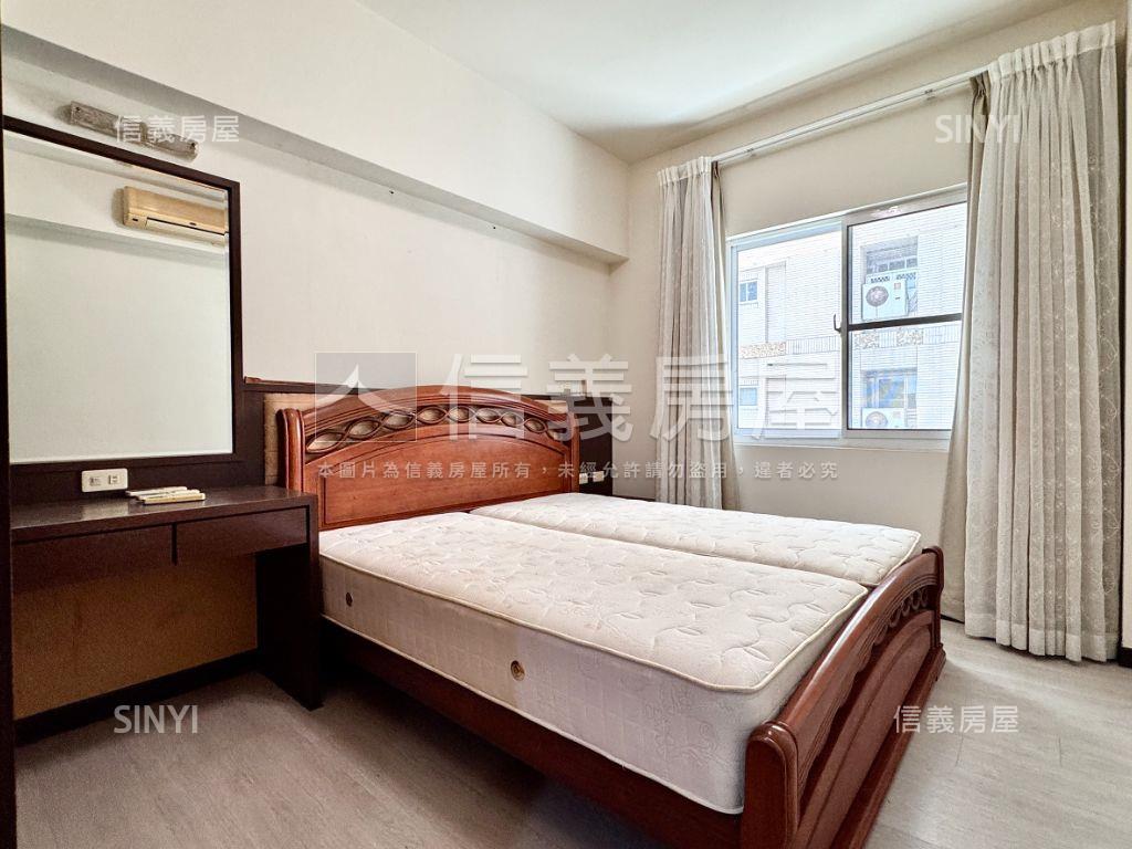 近遠百捷運Ｒ８站兩房房屋室內格局與周邊環境