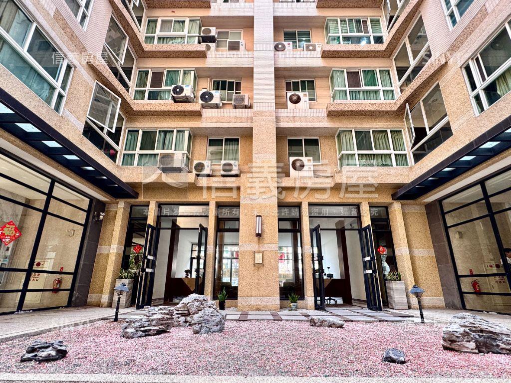 近遠百捷運Ｒ８站兩房房屋室內格局與周邊環境