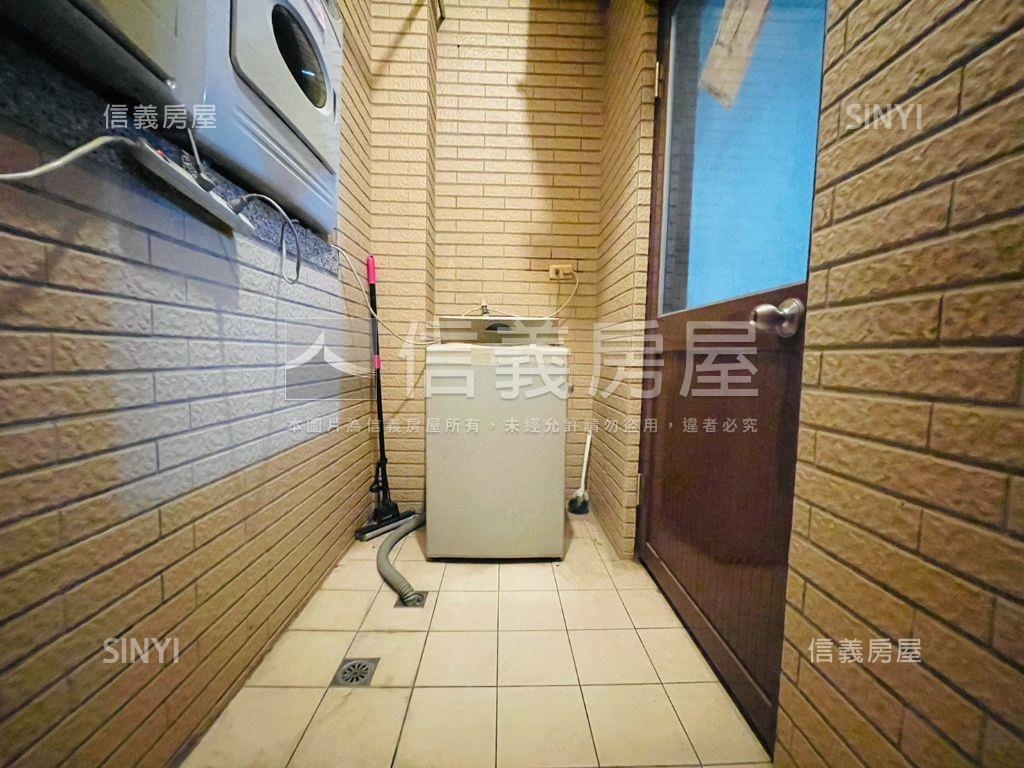 前進南科６房孝親車墅房屋室內格局與周邊環境