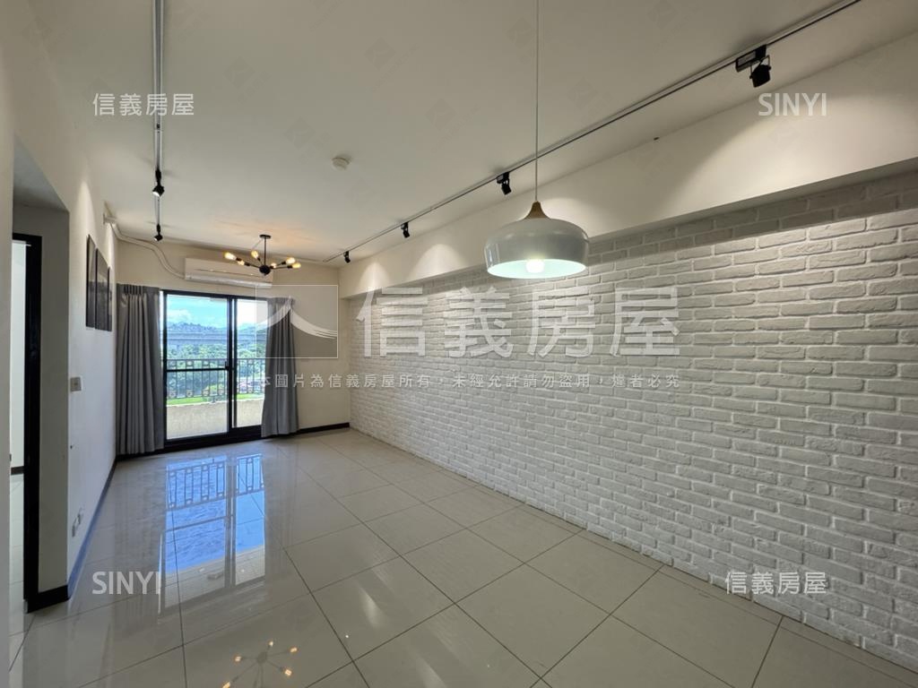 鴻築新巴黎景觀兩房車位房屋室內格局與周邊環境