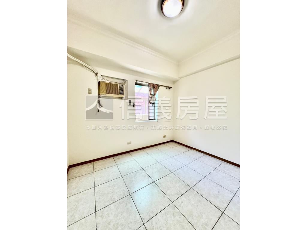 圓山芳鄰三房平面車位房屋室內格局與周邊環境