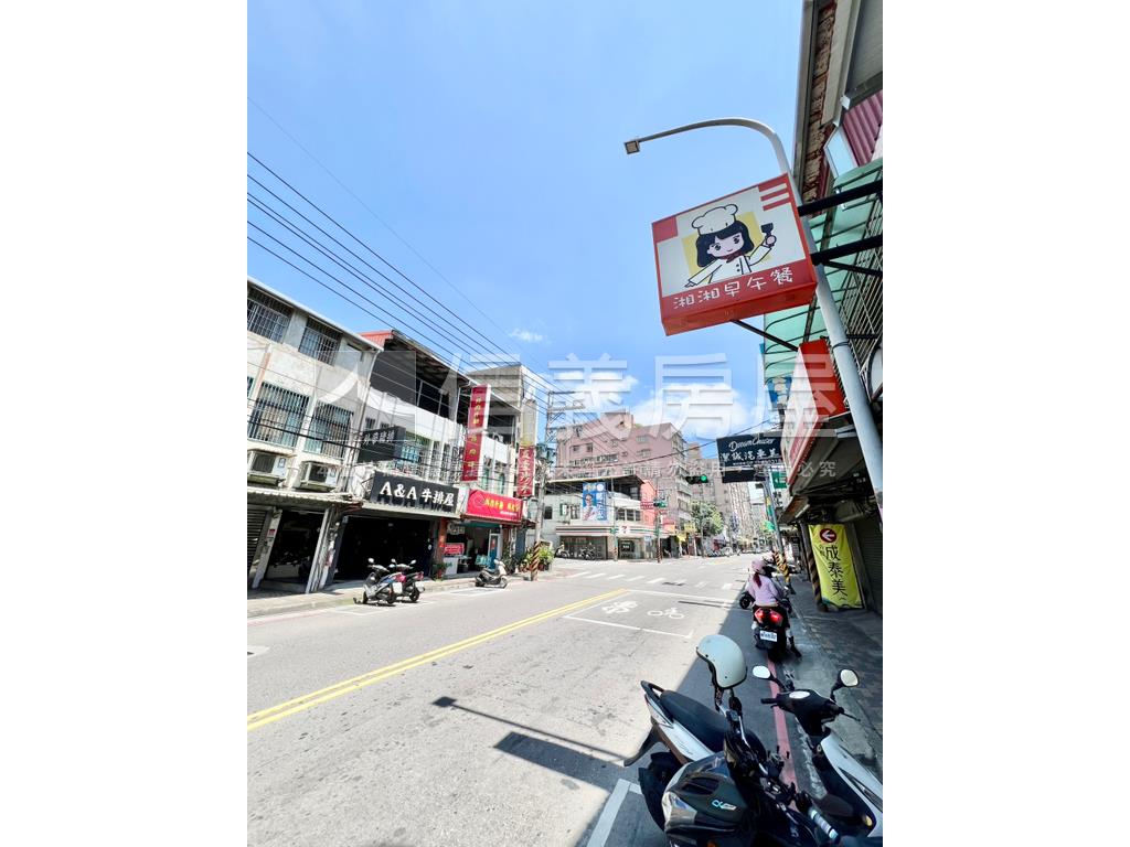 圓山芳鄰三房平面車位房屋室內格局與周邊環境