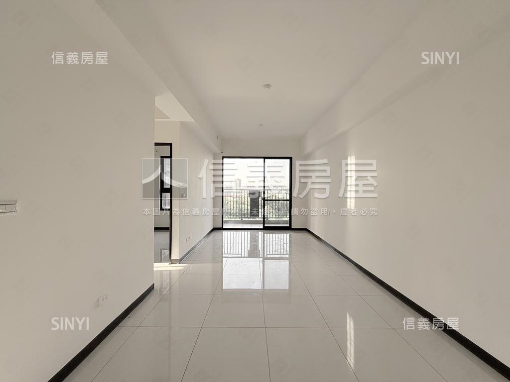 家自慢景觀全新三房房屋室內格局與周邊環境