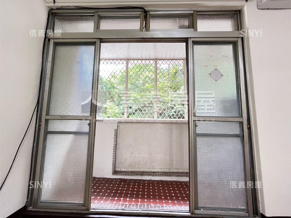 大湖親水公園稀有２樓公寓房屋室內格局與周邊環境
