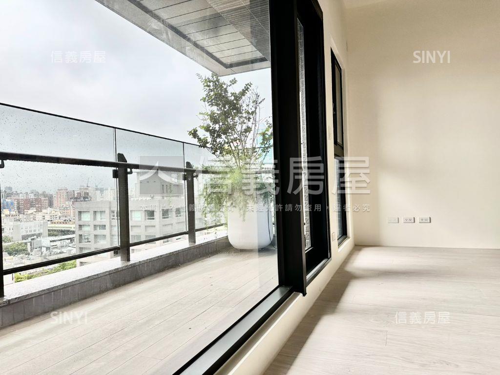 國泰ＴＨＥＰＡＲＫ美宅房屋室內格局與周邊環境