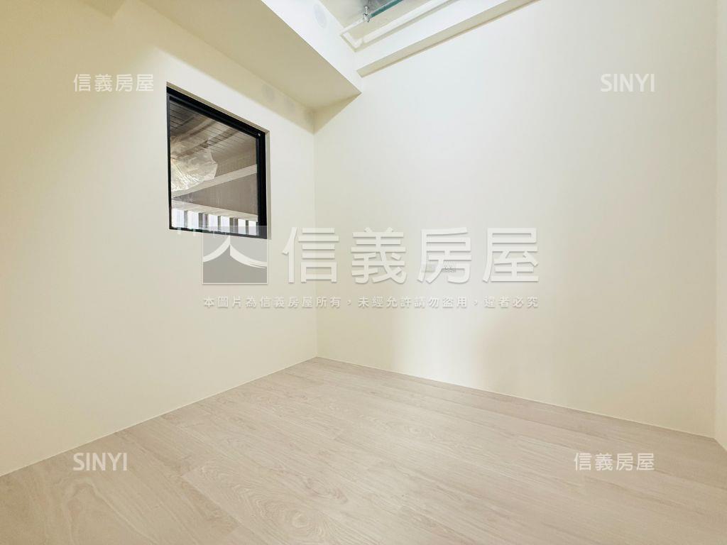 國泰ＴＨＥＰＡＲＫ美宅房屋室內格局與周邊環境