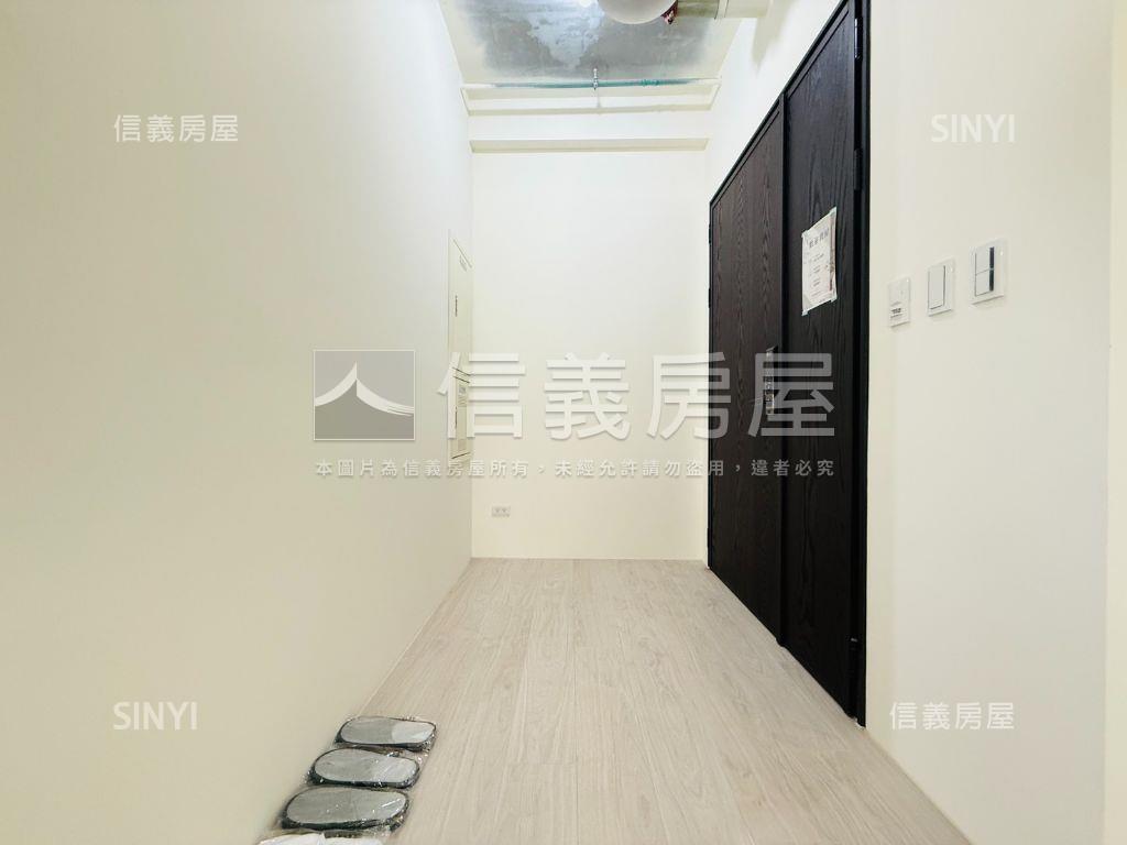 國泰ＴＨＥＰＡＲＫ美宅房屋室內格局與周邊環境
