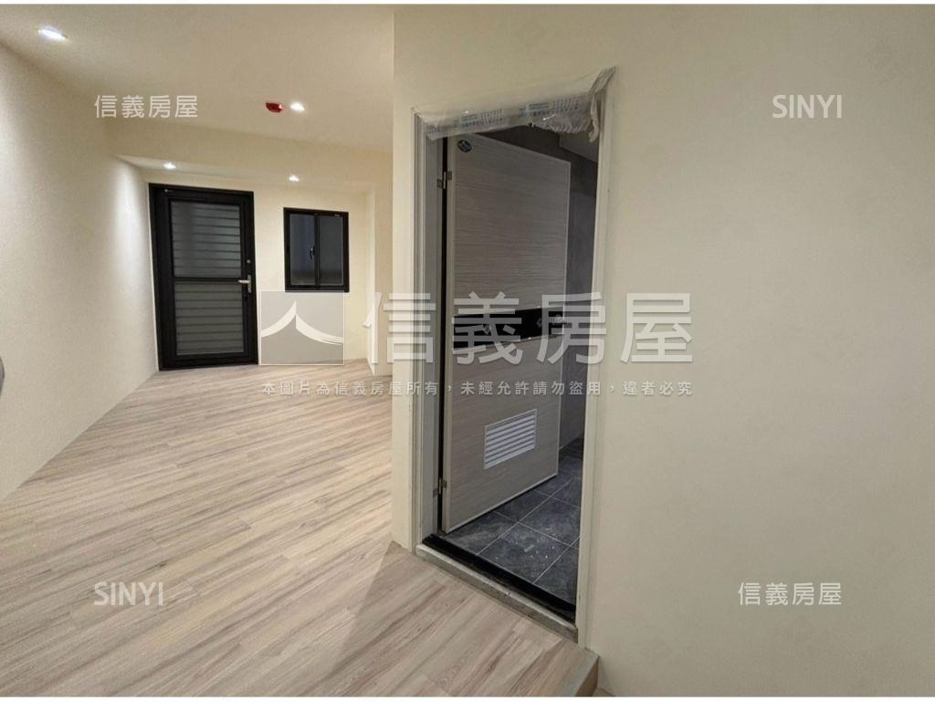 皇家尊爵低總價小套房房屋室內格局與周邊環境