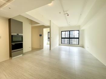 惠宇一清庭高樓附平車