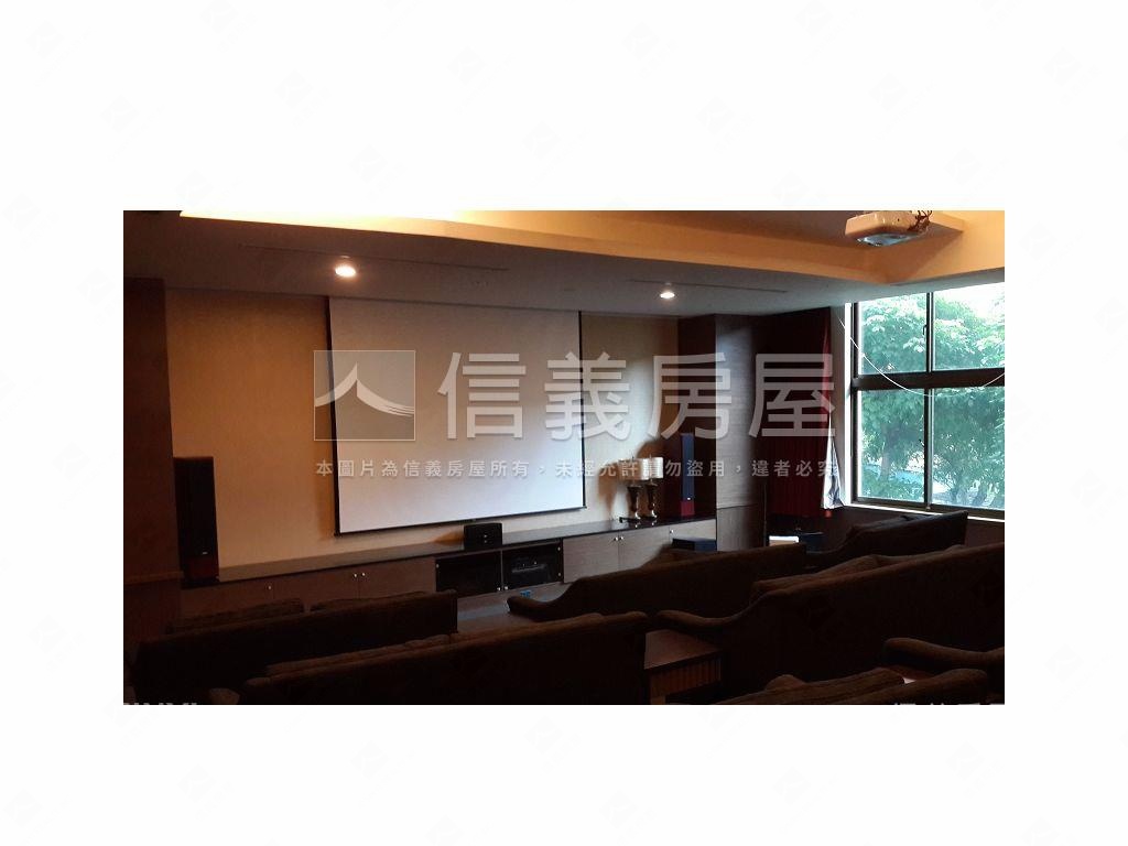 專任！交響樂三房平面車位房屋室內格局與周邊環境