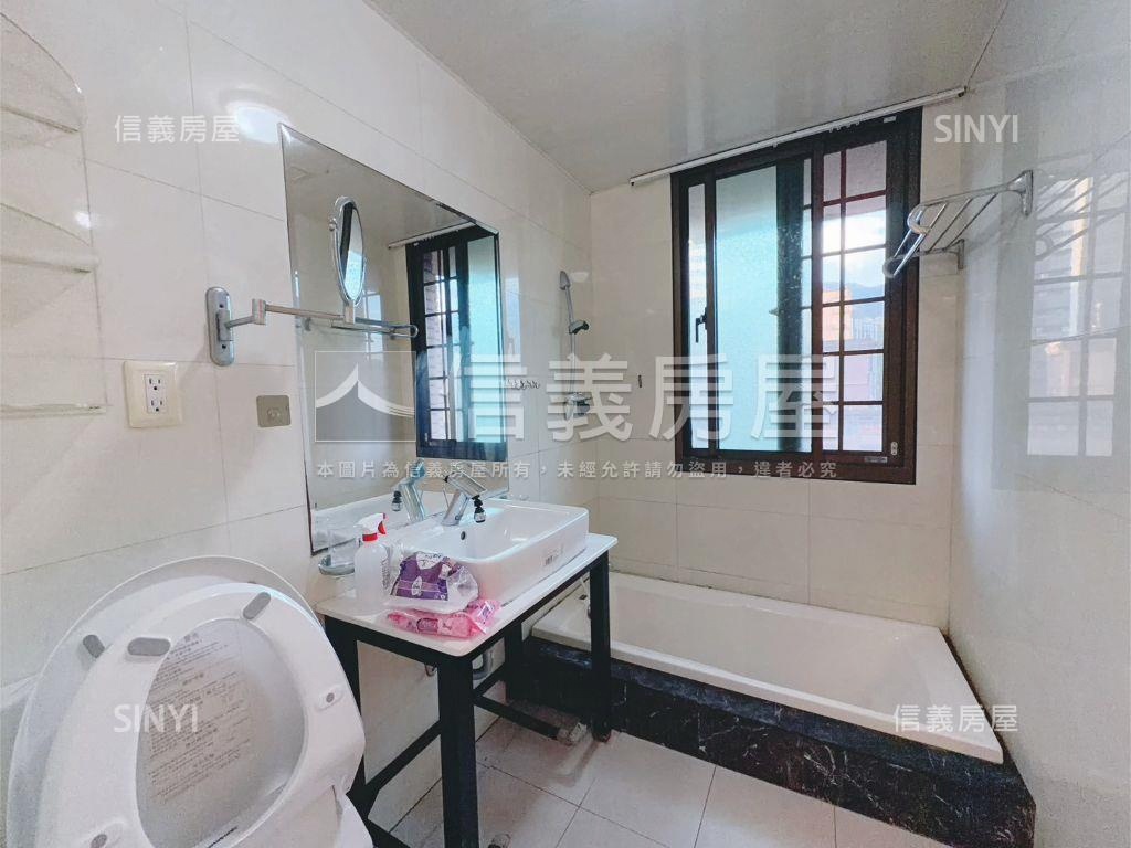 專任！交響樂三房平面車位房屋室內格局與周邊環境