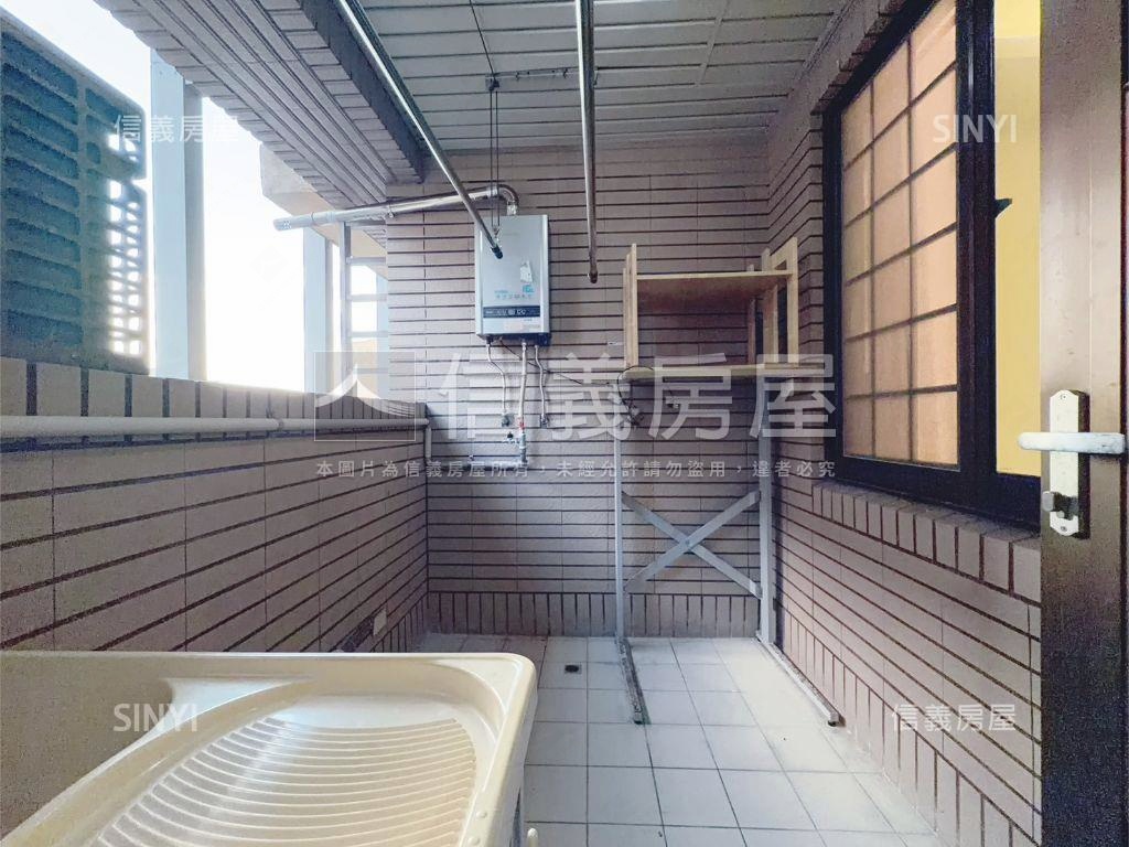 專任！交響樂三房平面車位房屋室內格局與周邊環境