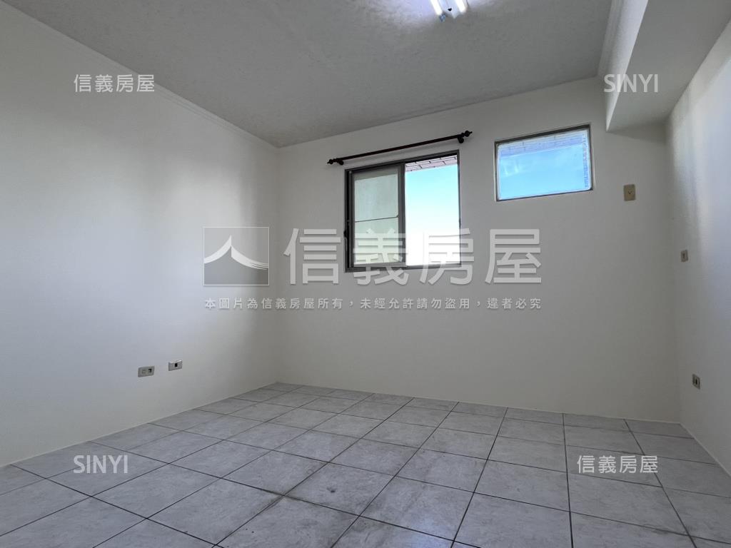 星鑽河畔景觀３房房屋室內格局與周邊環境