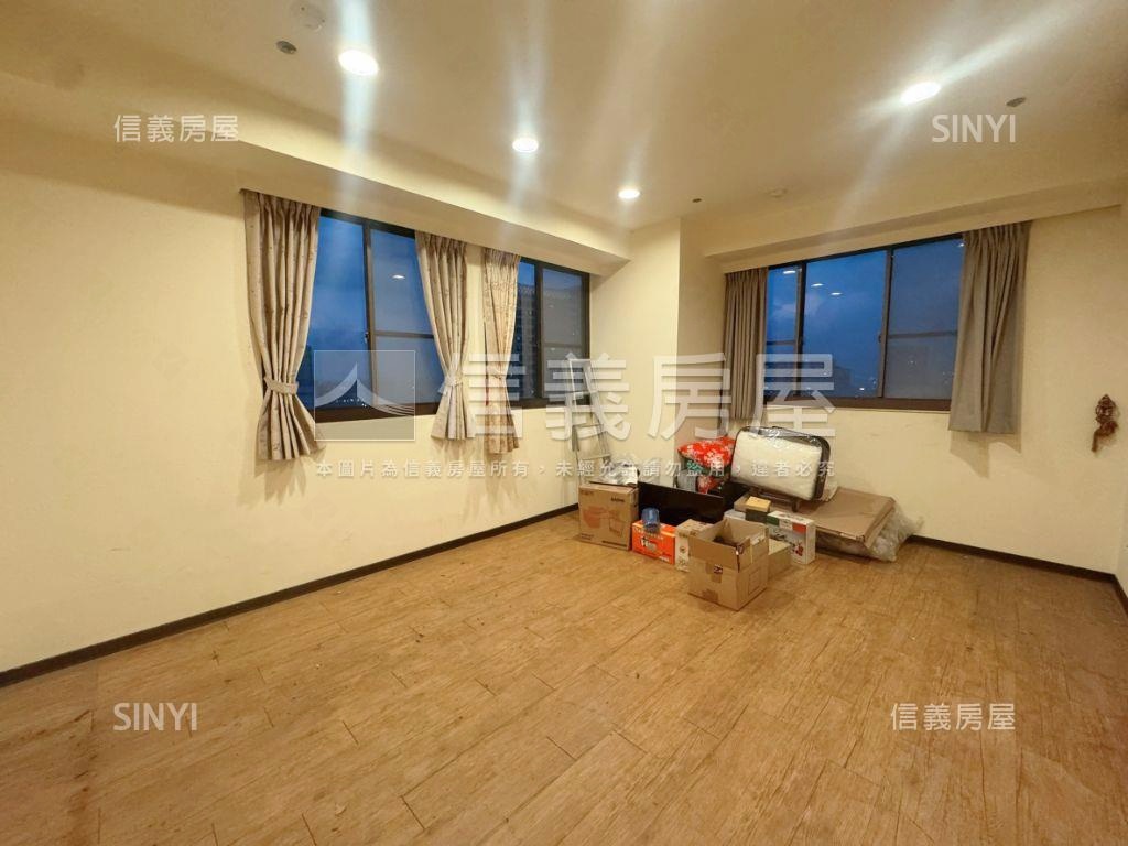 近菜寮捷運・夜光暖居房屋室內格局與周邊環境