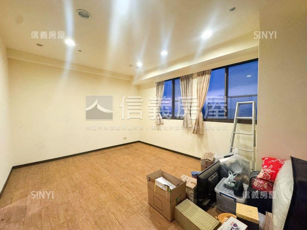 近菜寮捷運・夜光暖居房屋室內格局與周邊環境