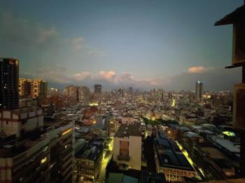 近菜寮捷運・夜光暖居