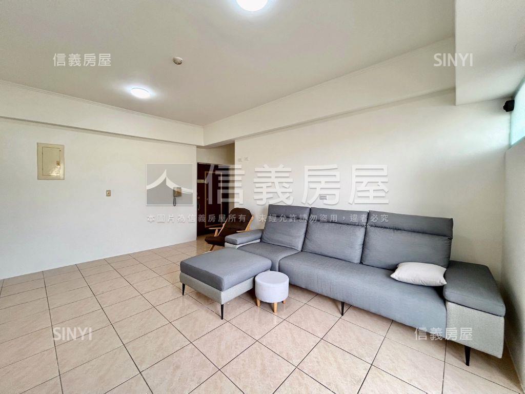 哈佛世家四房車位房屋室內格局與周邊環境