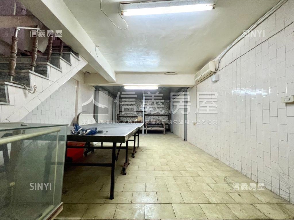 湖美靜謐透天車墅房屋室內格局與周邊環境