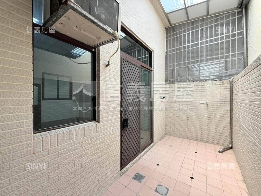 復興國中正對面金店住房屋室內格局與周邊環境