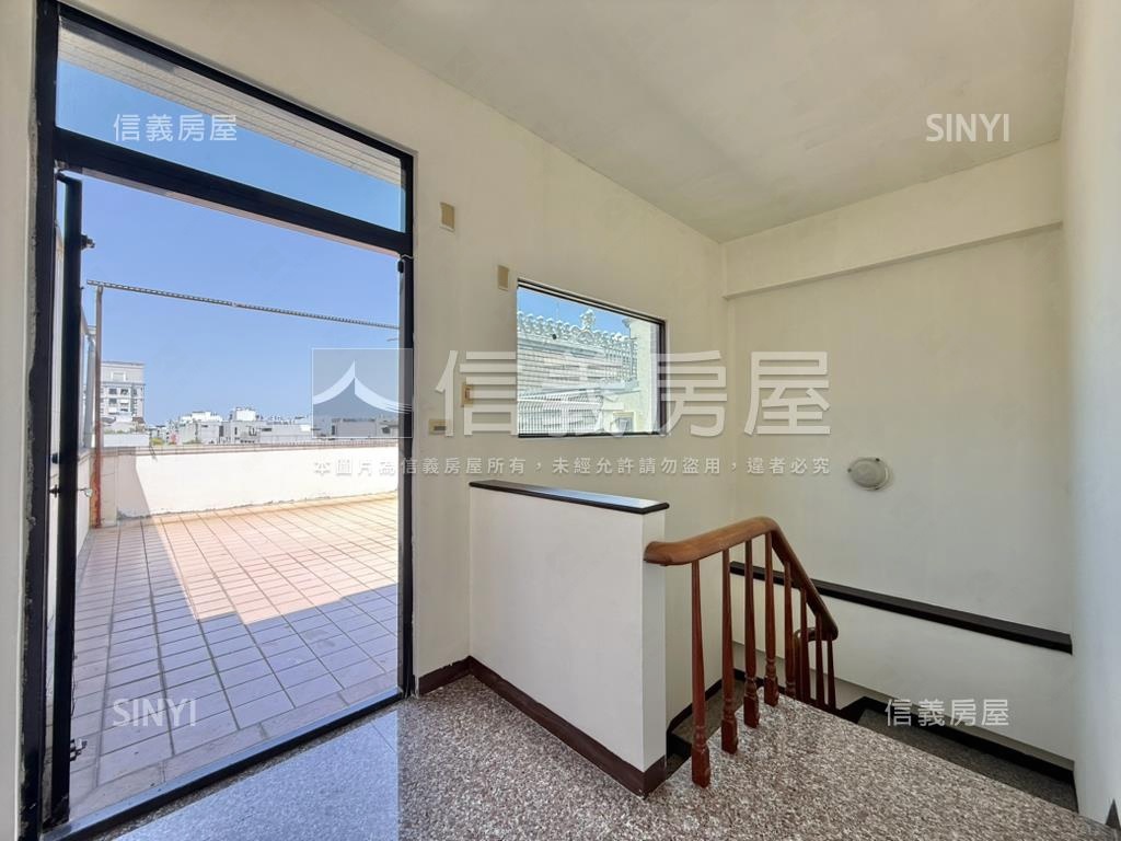 復興國中正對面金店住房屋室內格局與周邊環境