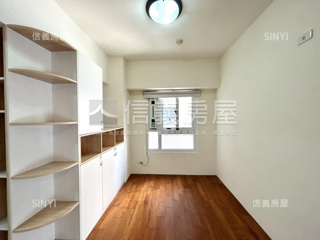 海德堡公園特區美屋附車位房屋室內格局與周邊環境