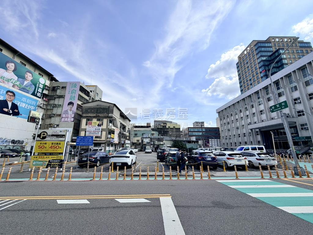 正一中財源滾滾店面附車位房屋室內格局與周邊環境