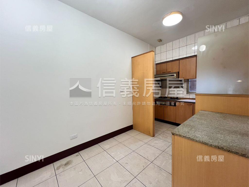 聚合發北區低總價三房房屋室內格局與周邊環境