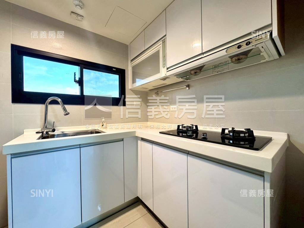 赫里翁臻愛視野兩房車位房屋室內格局與周邊環境