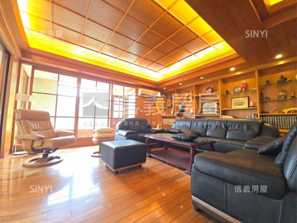 陽明山湖濱大廈開闊邊間房屋室內格局與周邊環境