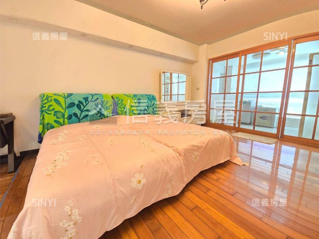 陽明山湖濱大廈開闊邊間房屋室內格局與周邊環境