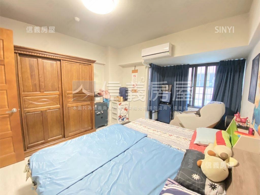 大里美裝潢樓店附平面車位房屋室內格局與周邊環境