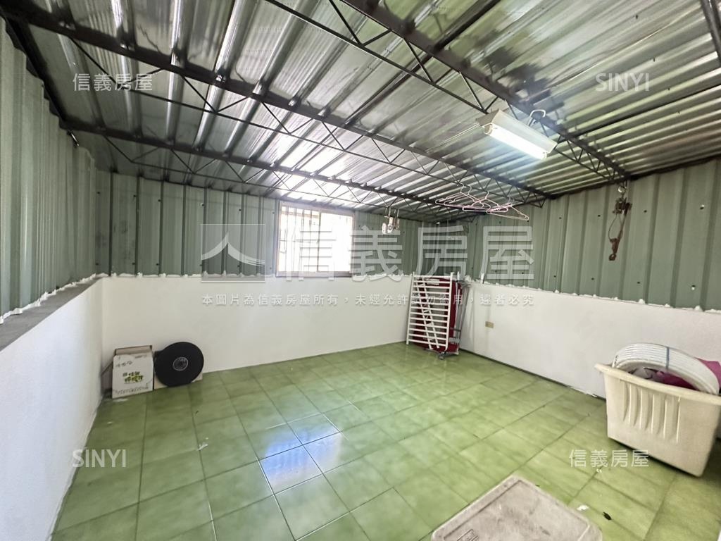 近綠園道尚武透天房屋室內格局與周邊環境