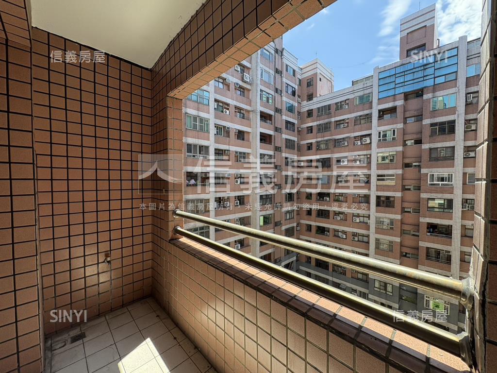 下南崁低總價學區三房房屋室內格局與周邊環境