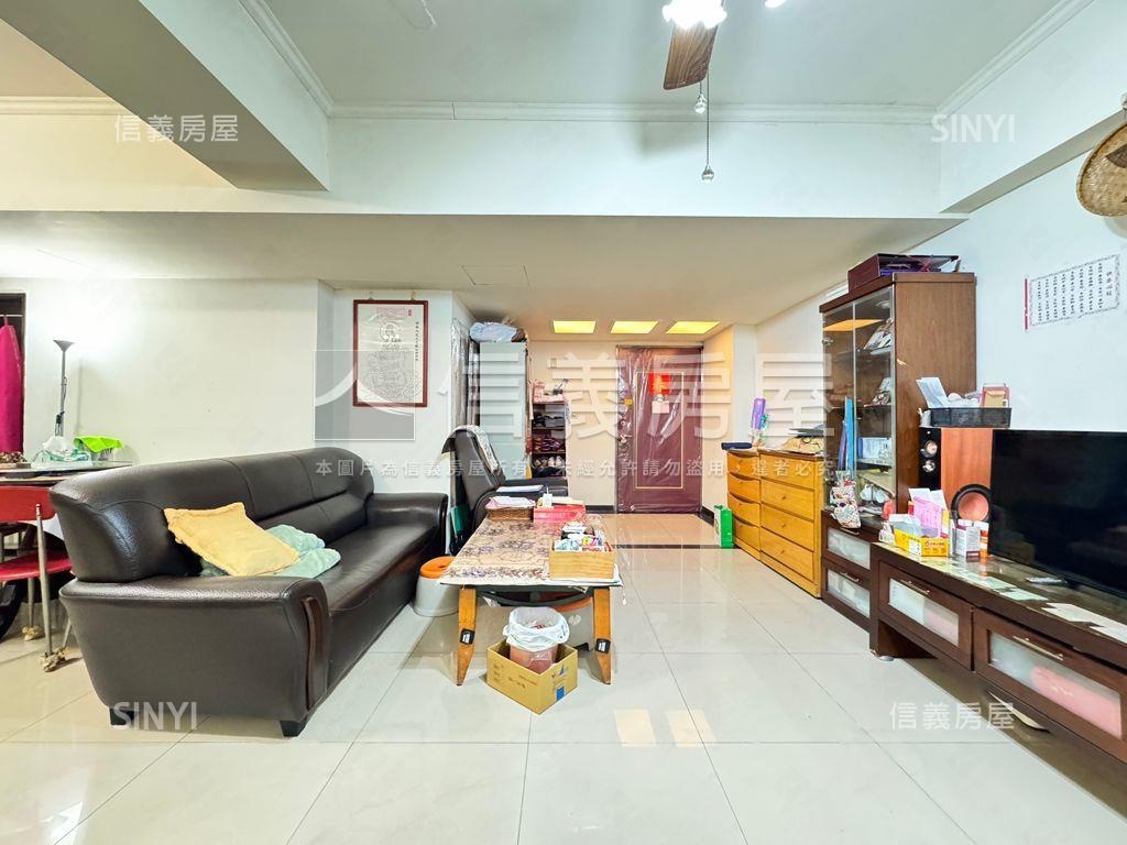 松林公園捷運管理四房房屋室內格局與周邊環境