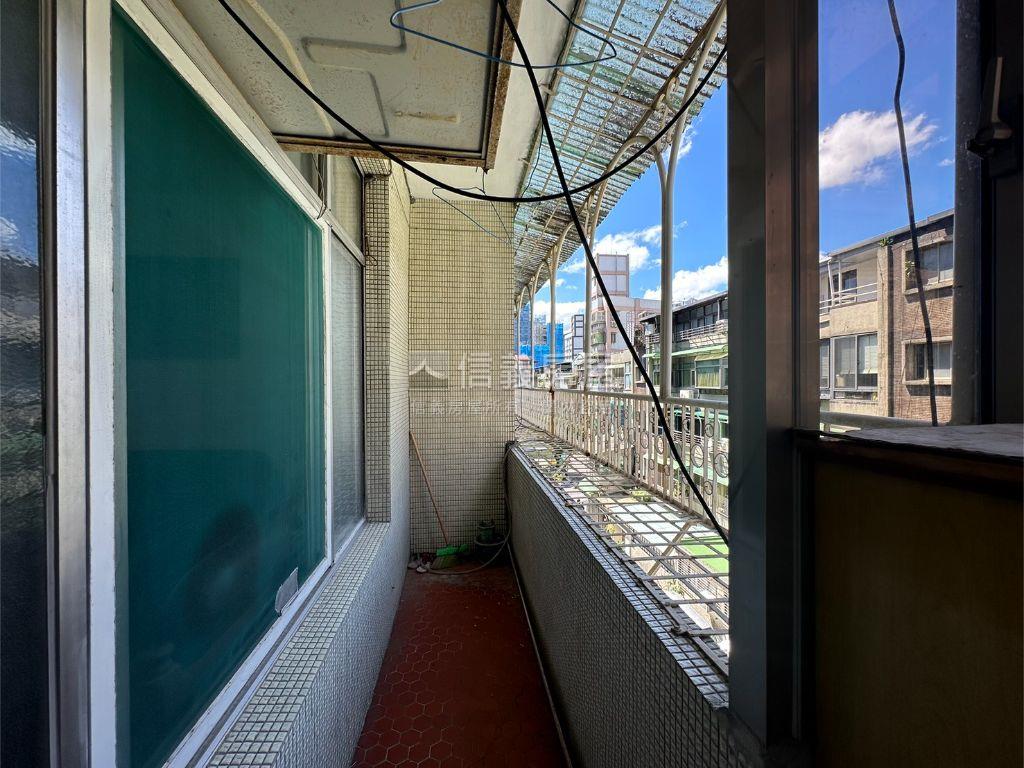 中正路靜巷大空間房屋室內格局與周邊環境