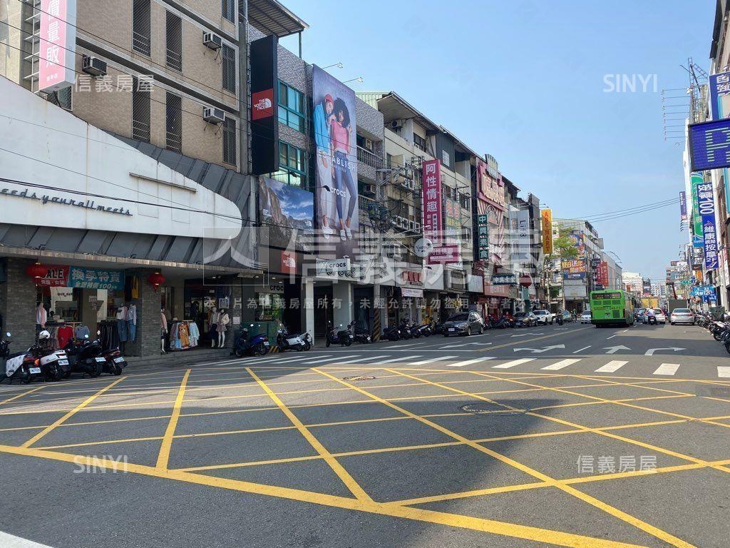 逢甲大學夜市商圈金店房屋室內格局與周邊環境