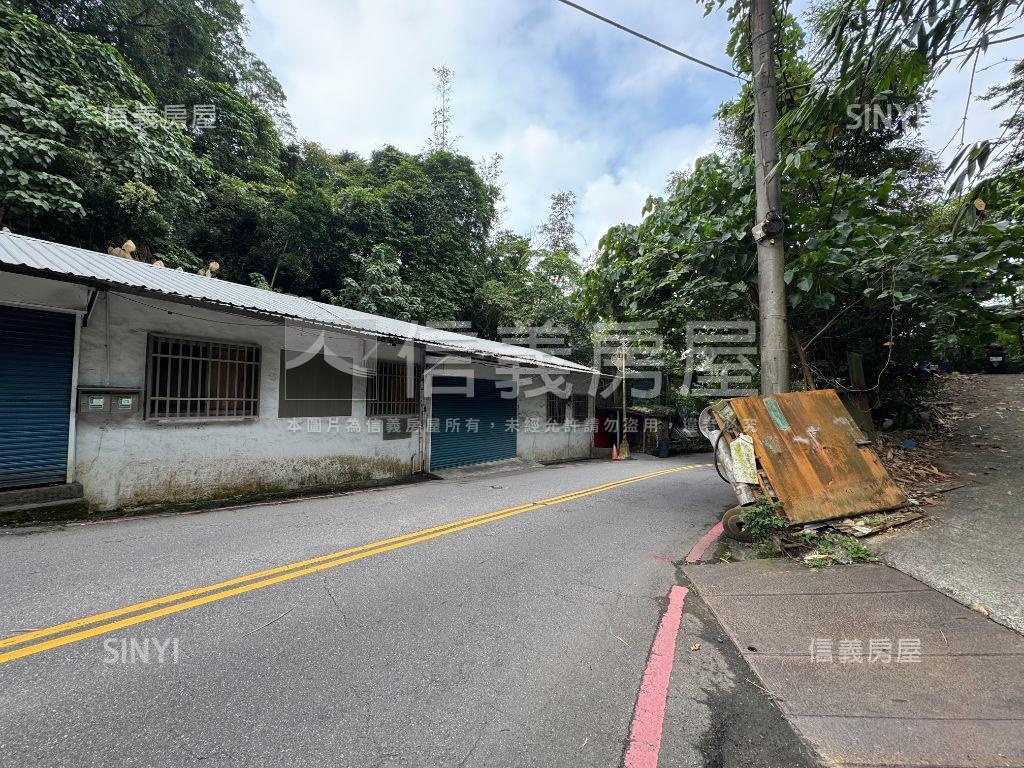 烘爐地路邊土地房屋室內格局與周邊環境