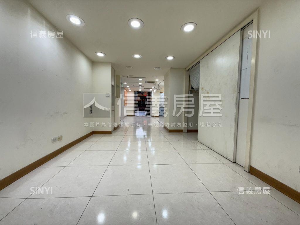 中壢夜市王收租金店面房屋室內格局與周邊環境