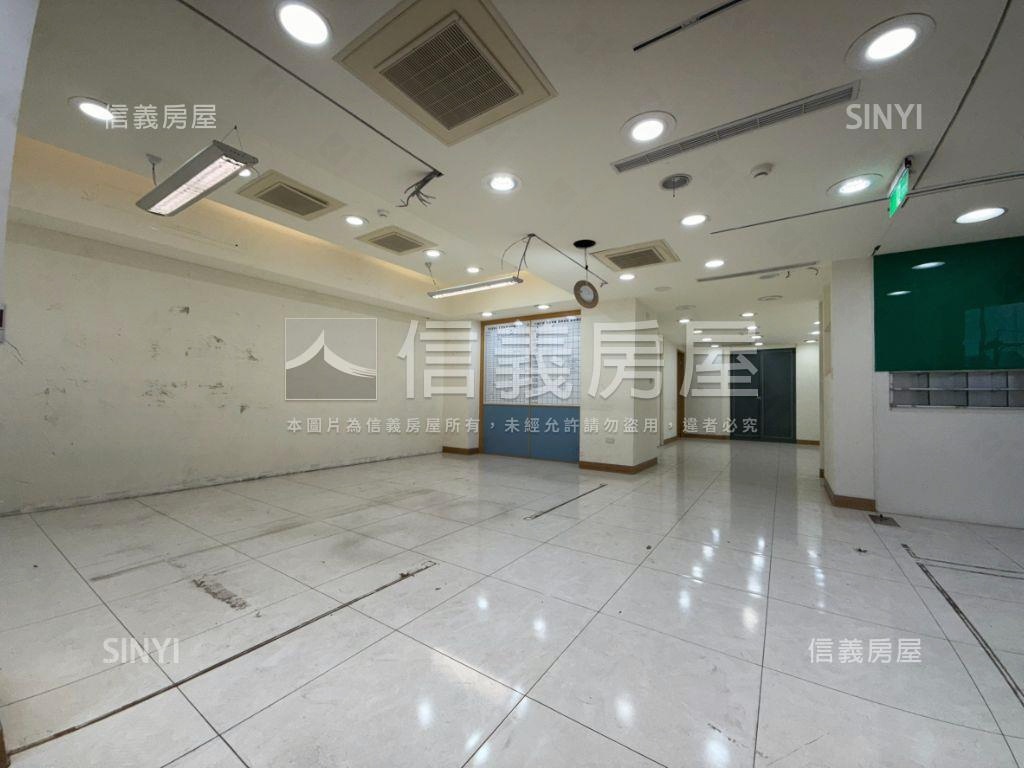 中壢夜市王收租金店面房屋室內格局與周邊環境