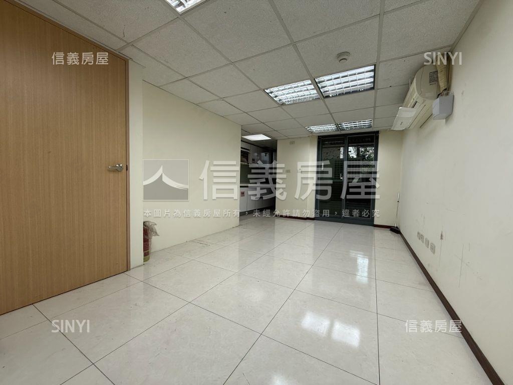 中壢夜市王收租金店面房屋室內格局與周邊環境