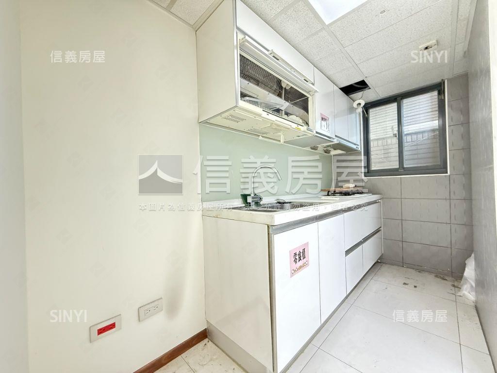 中壢夜市王收租金店面房屋室內格局與周邊環境