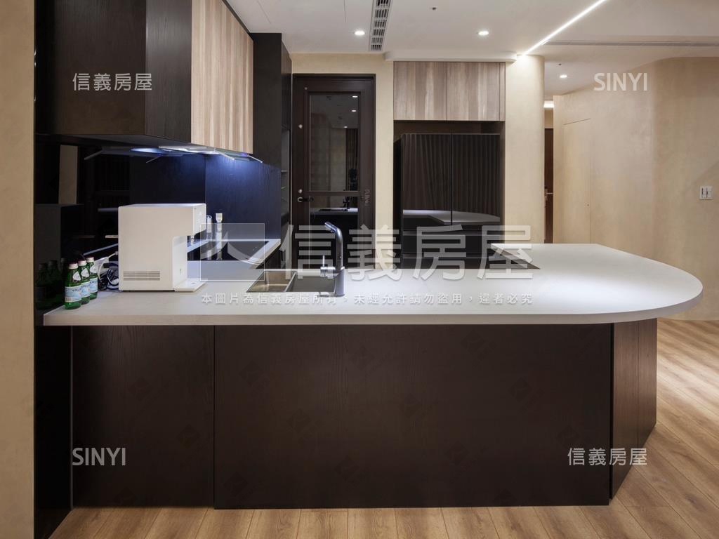 遇見北側遇東騰河景大戶房屋室內格局與周邊環境