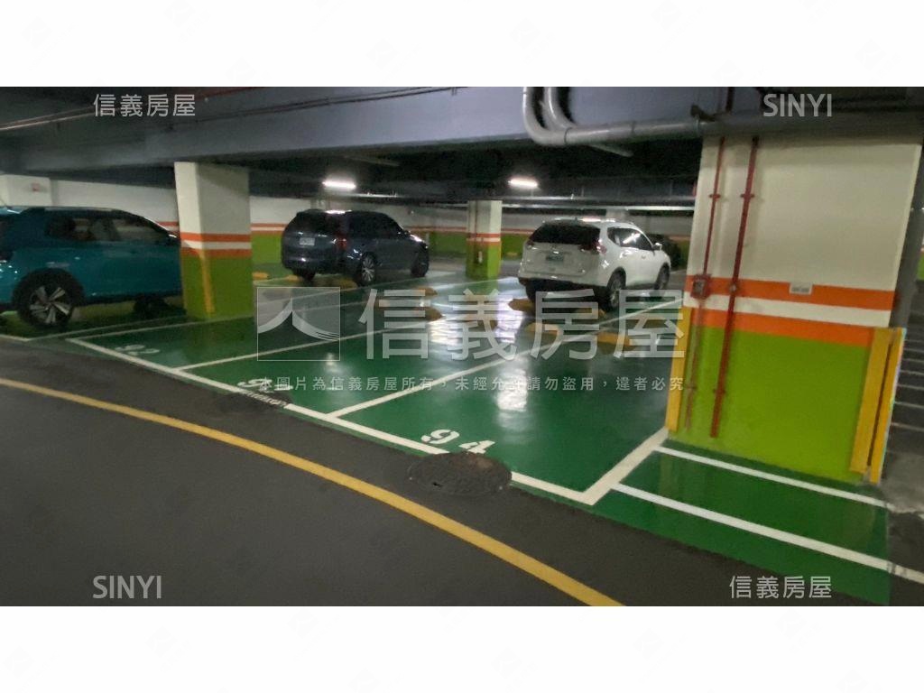 長虹松林坡平車位Ｂ房屋室內格局與周邊環境