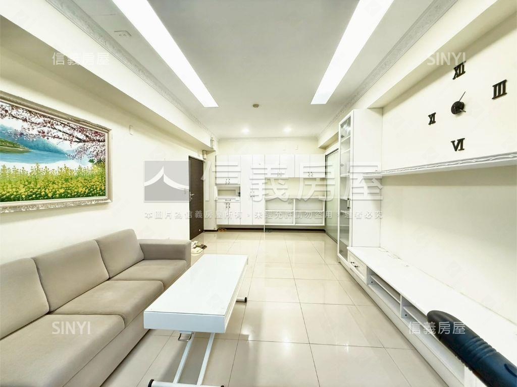 近Ｒ１５蛋黃區稀有庭院宅房屋室內格局與周邊環境